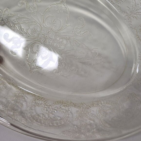 Vintage Pale Yellow Depression Glass Serving Platter Oval Floral Etched - Picture 3 of 6